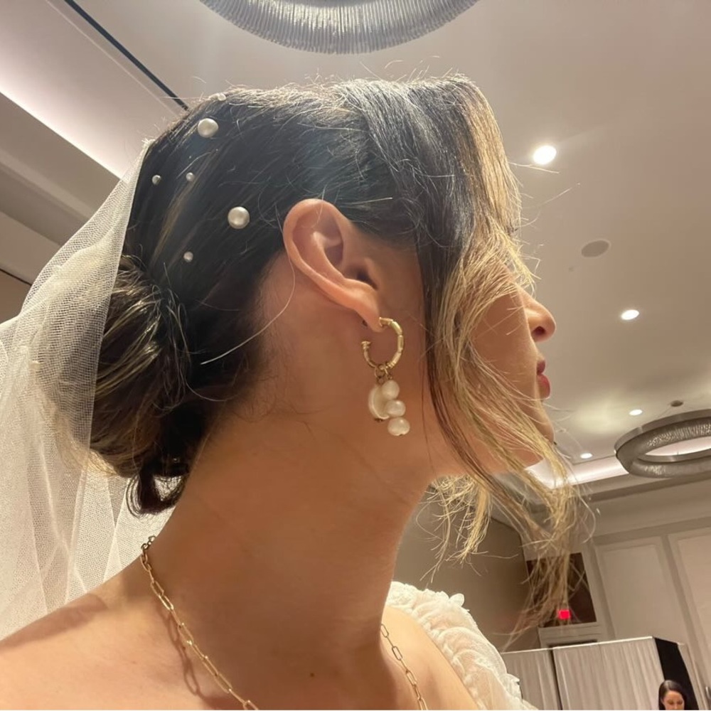 Pearl hoops
